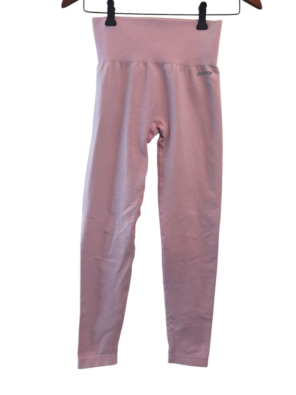 Bo+Tee light pink seamless leggings
High-Waist Pink Active Leggings